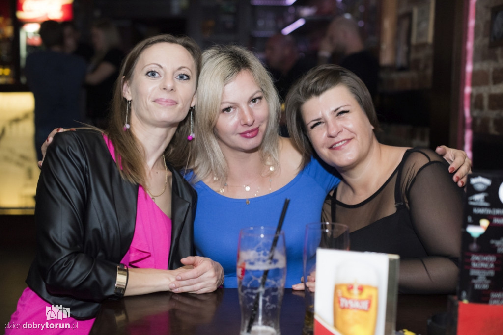 Sobotnia noc w Baranim Łbie