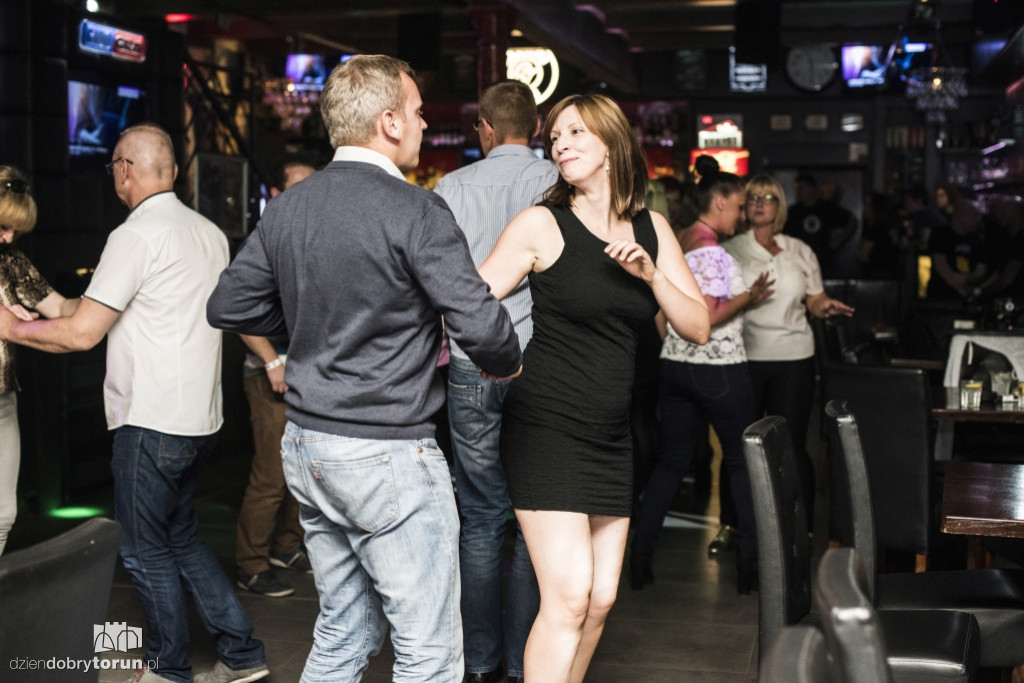 Sobotnia noc w Baranim Łbie