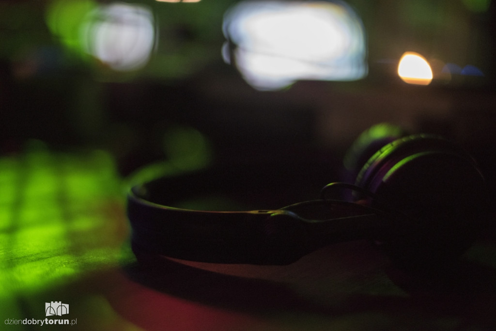 Gorączka sobotniej nocy w Szwejku