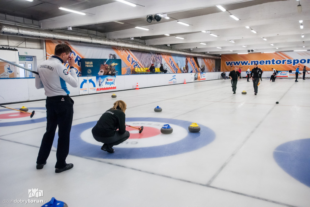 Toruń Curling Cup na Mentorze