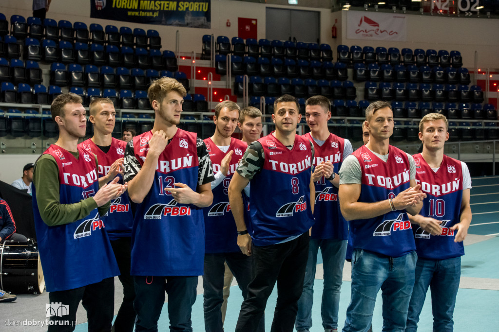 Twarde Pierniki przegrały sparing z Rosą