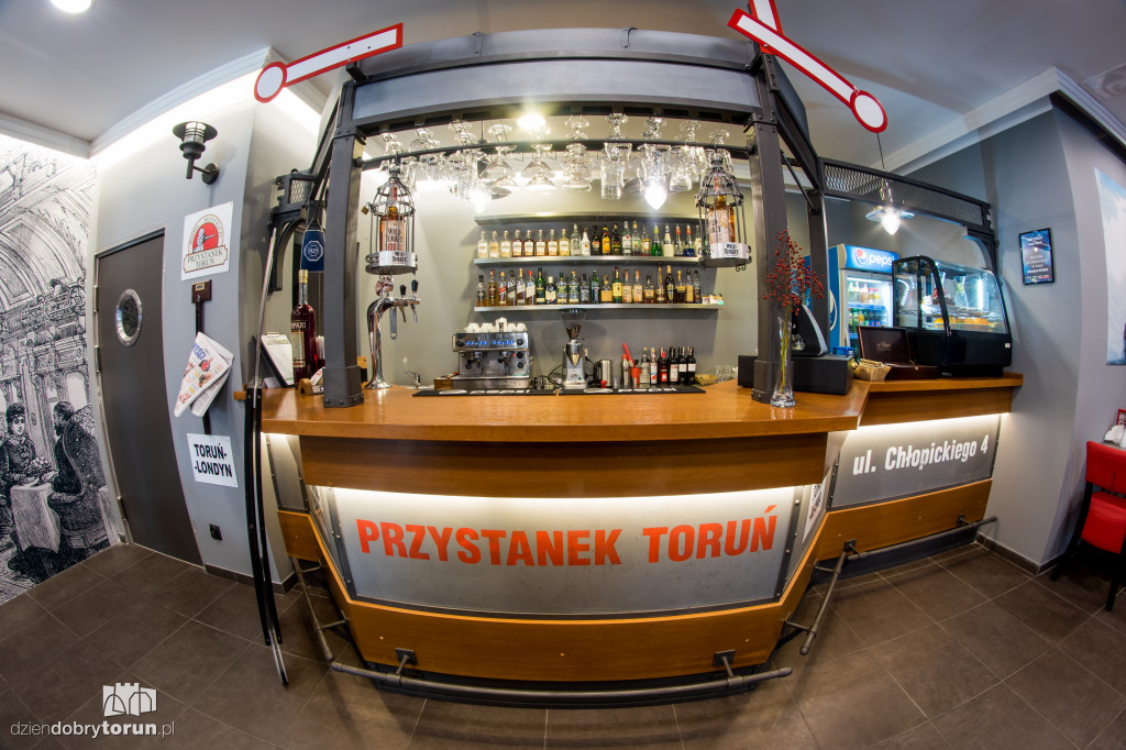 Bistro 