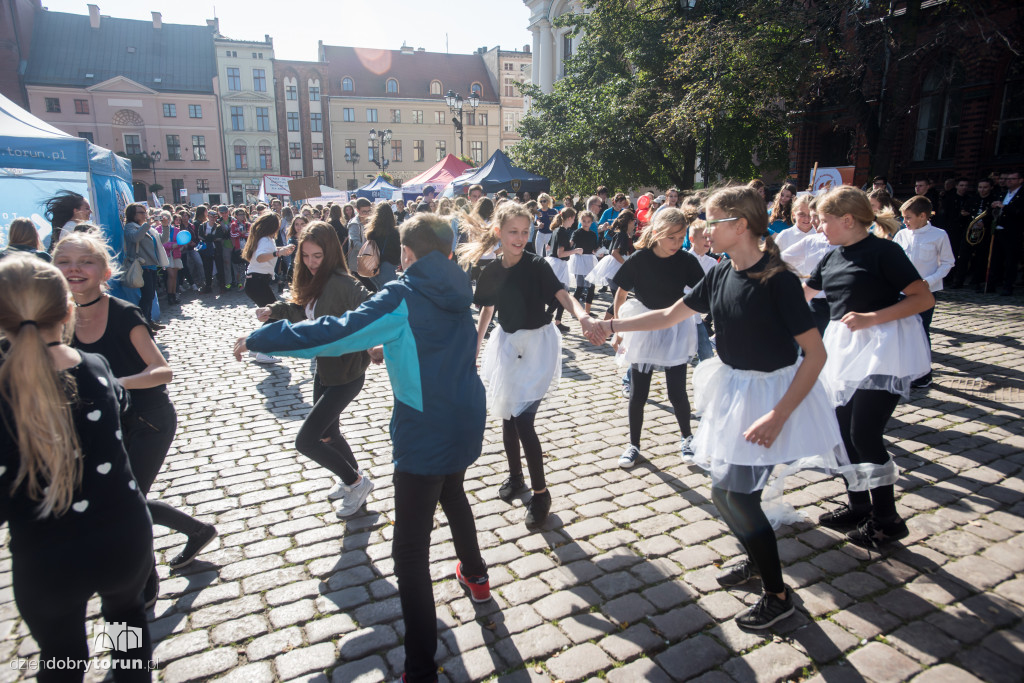 Happening Żyjmy z pasją na rynku