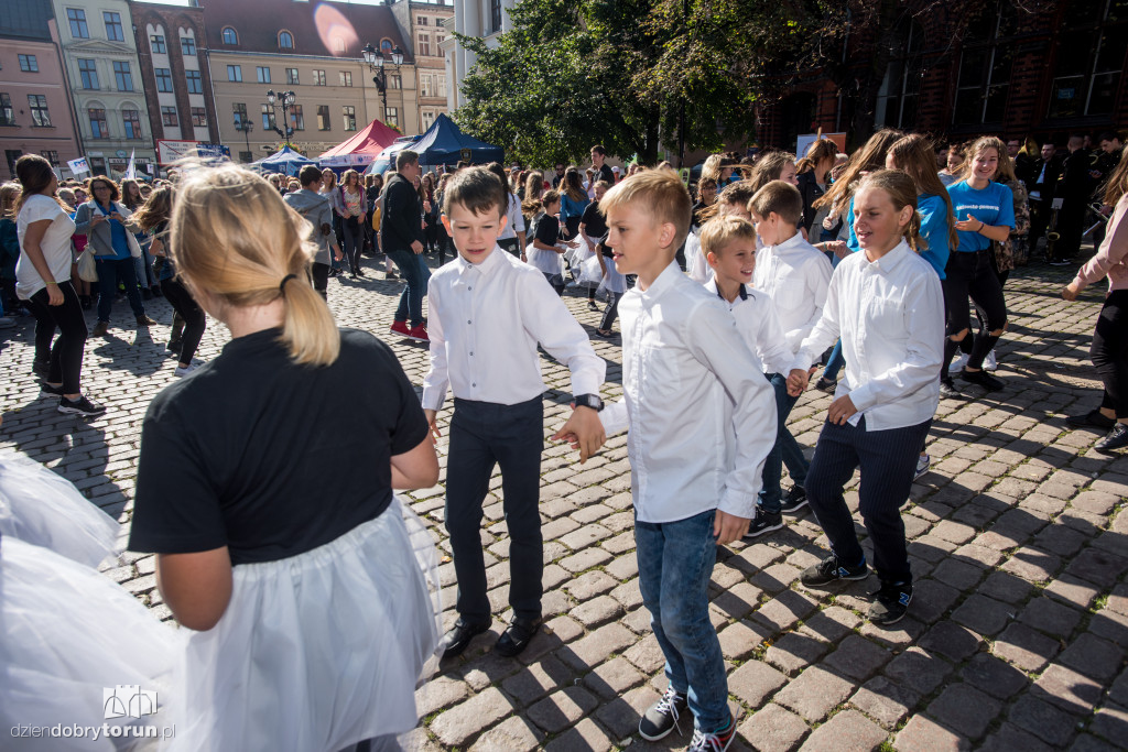 Happening Żyjmy z pasją na rynku