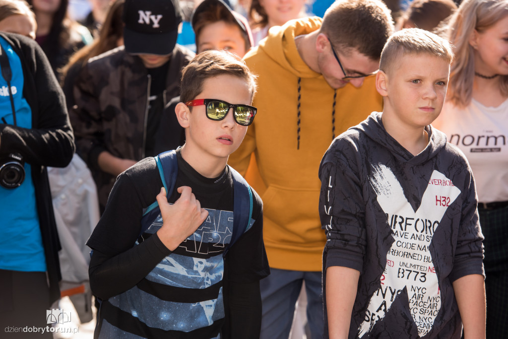 Happening Żyjmy z pasją na rynku