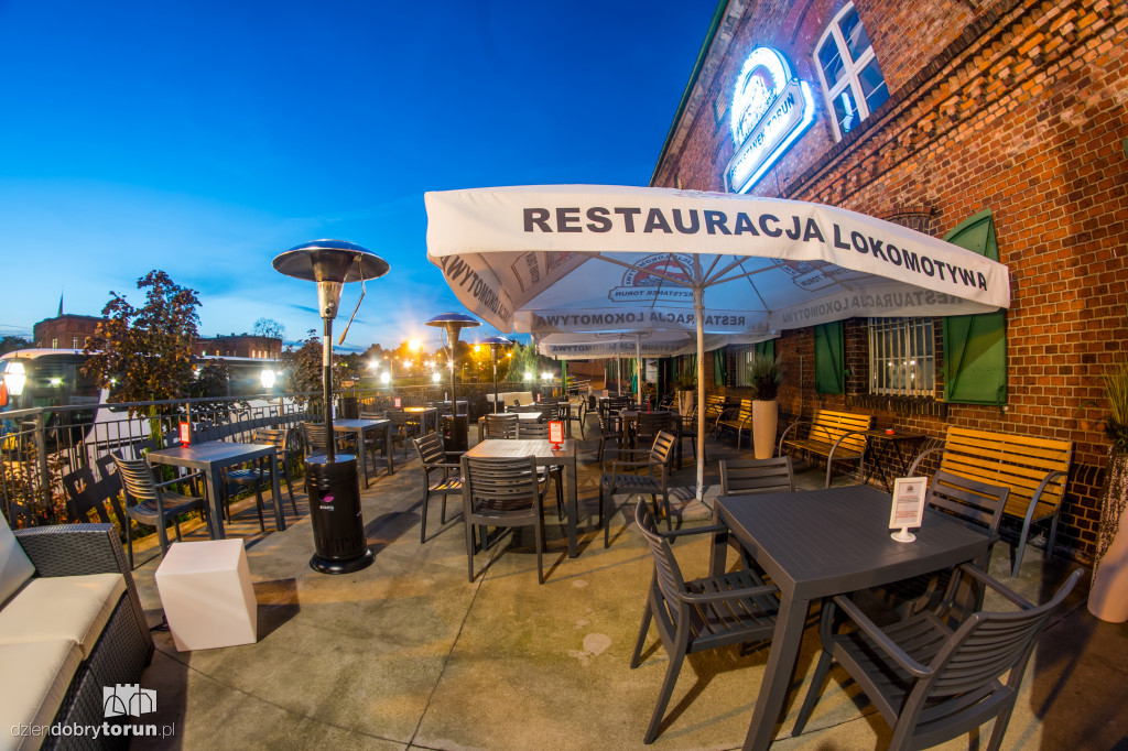 Bistro 