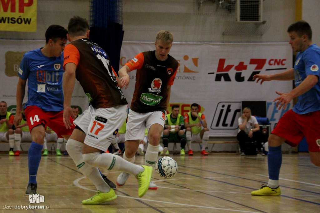 FC Toruń wygrywa z Piastem Gliwice