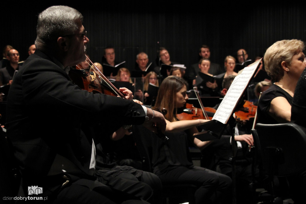 ,,Pamięć i historia'' Mozart Requiem