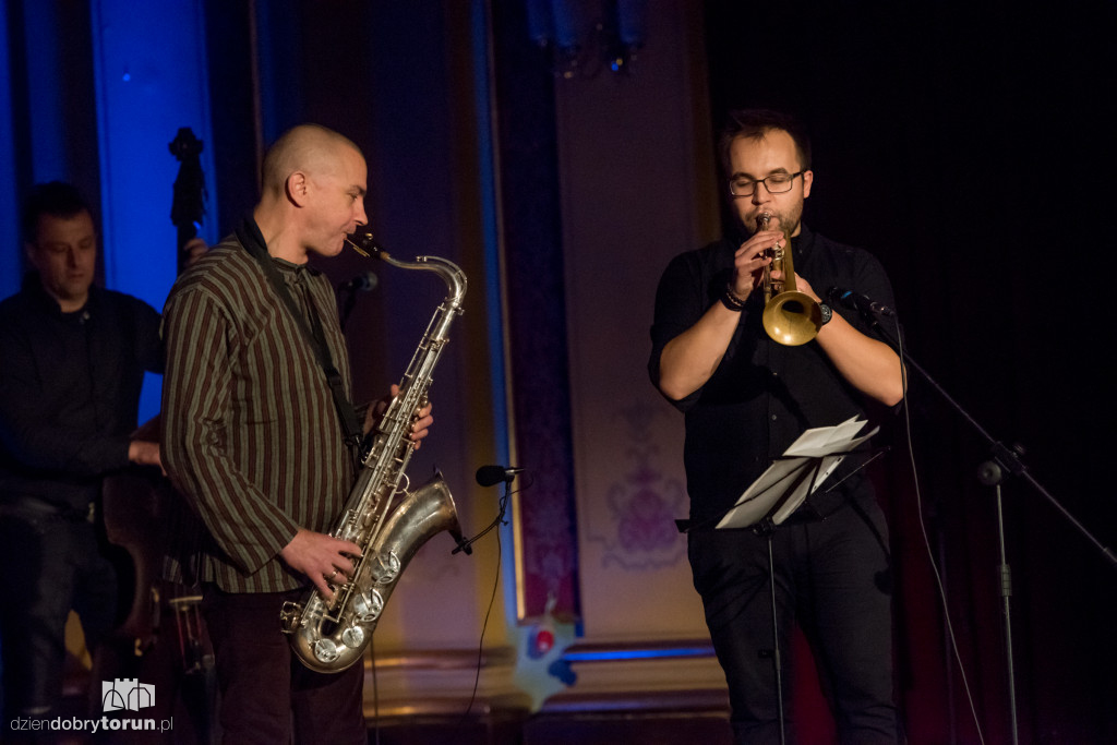 Tymon Tymański na jazzowo