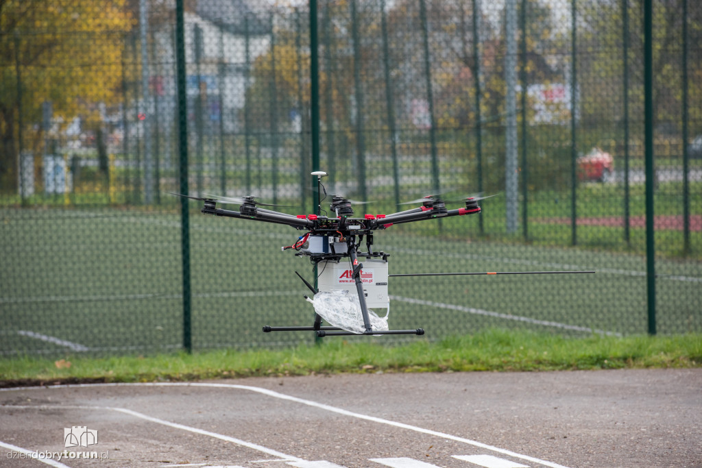 Dron sprawdza jakość powietrza