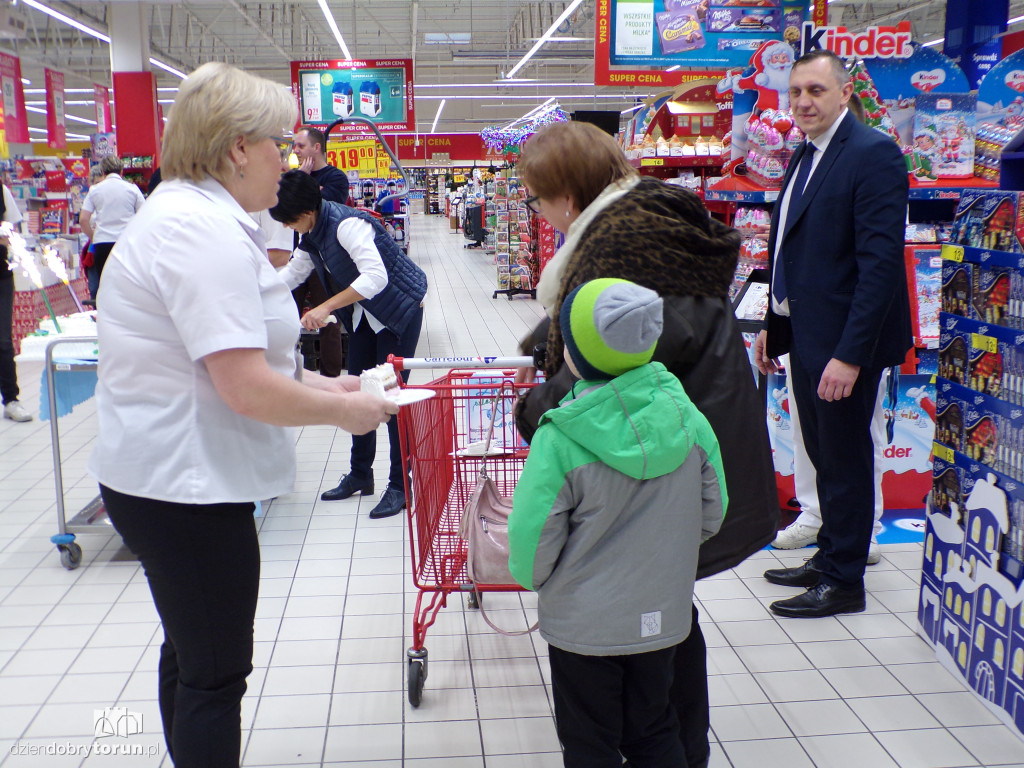 Toruński Carrefour ma już 15 lat