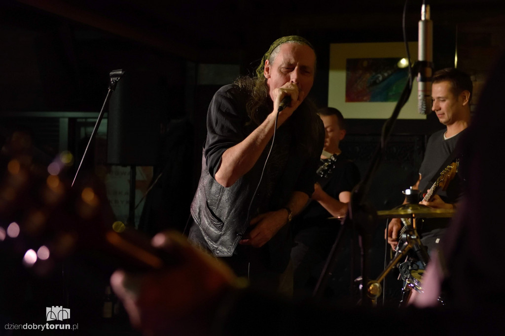 Medusa premierowo w Pameli