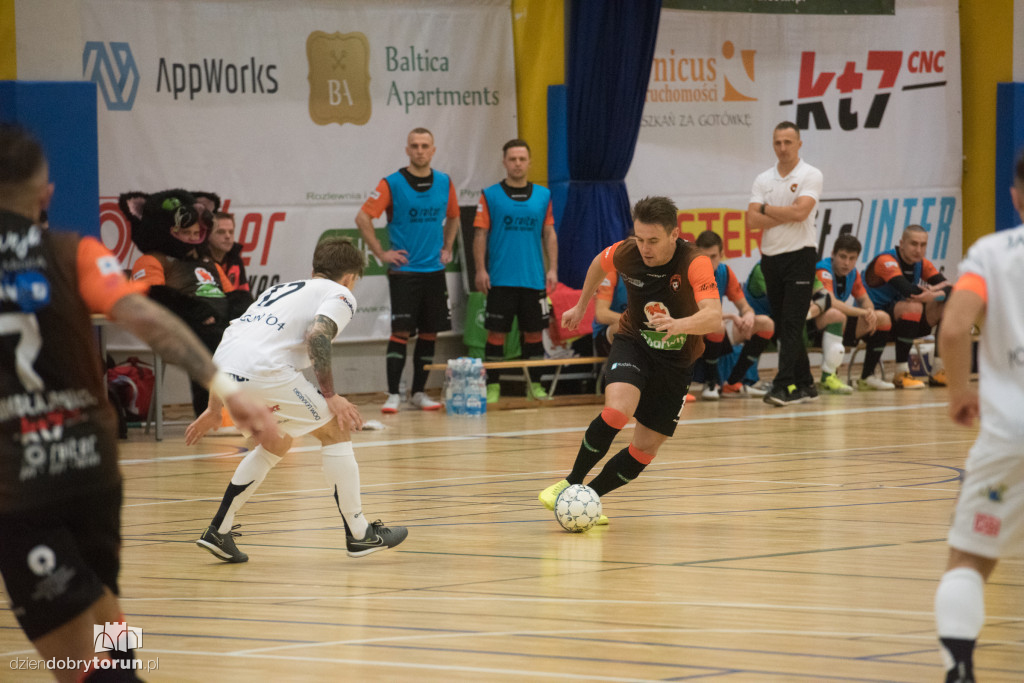 FC Toruń ogrywa Pogoń 04 Szczecin