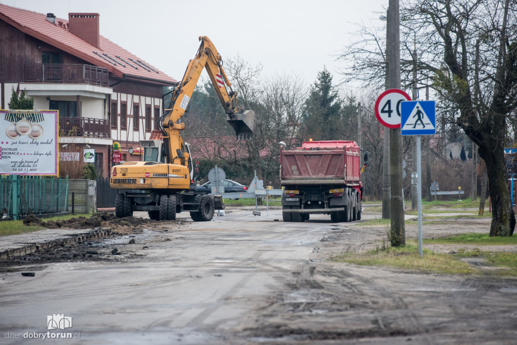 Trwa remont ul. Turystycznej w Kaszczorku