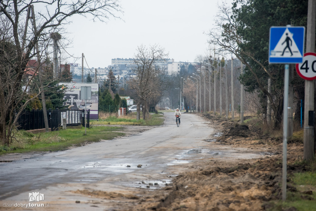 Trwa remont ul. Turystycznej w Kaszczorku