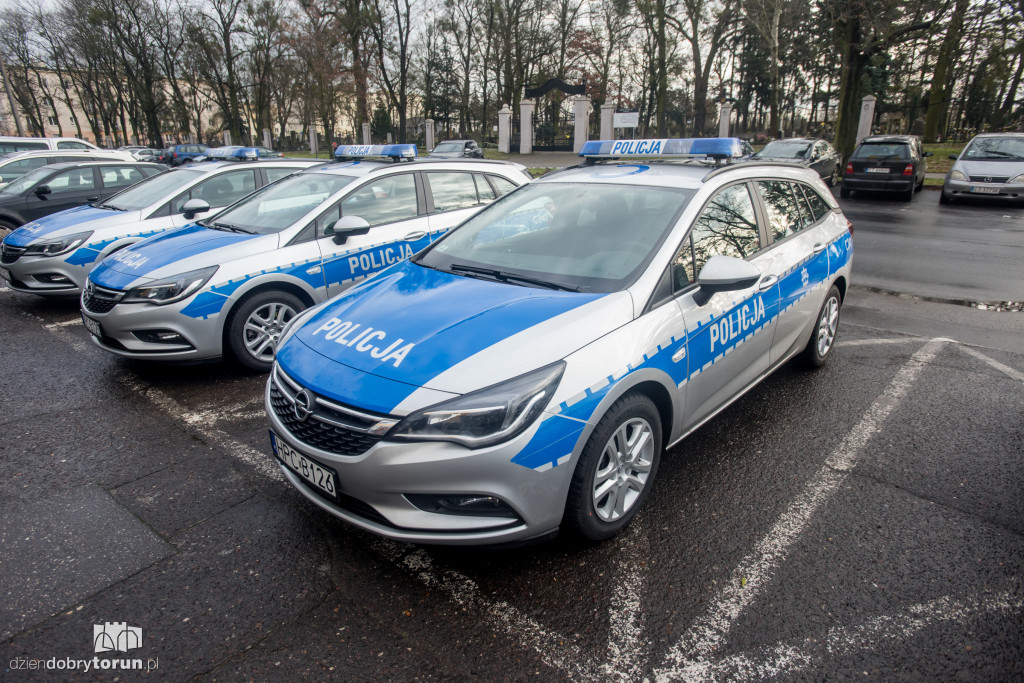 Cztery ople dla toruńskiej policji