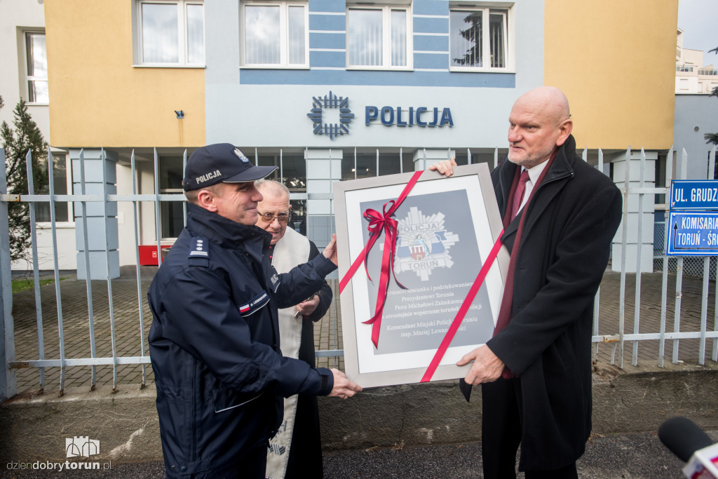Cztery ople dla toruńskiej policji