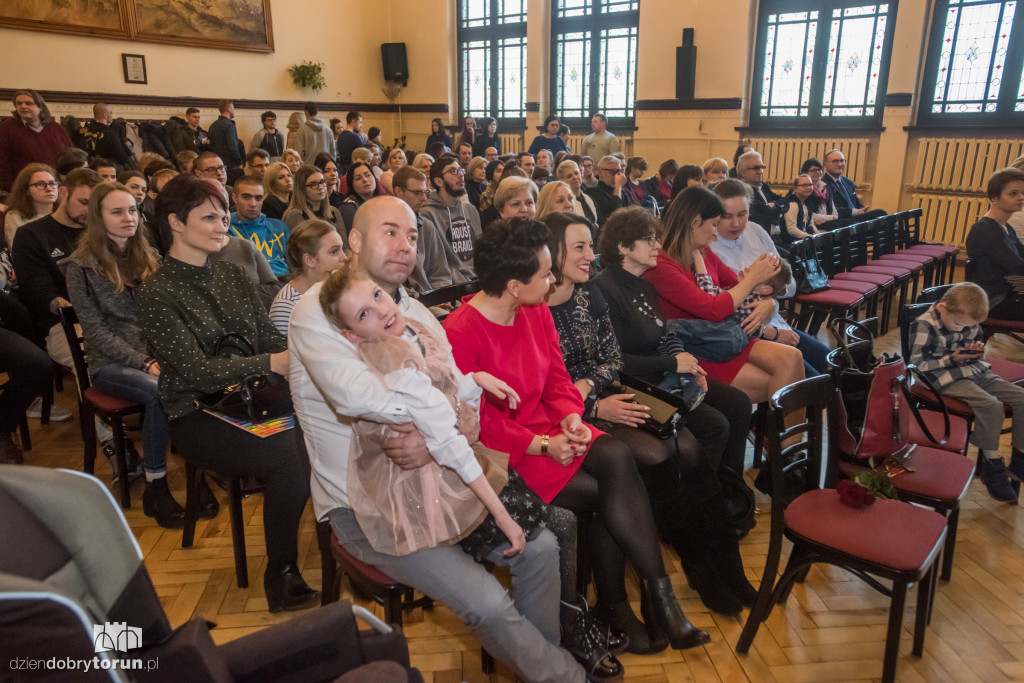 Wyjątkowy kalendarz dla Nadziei