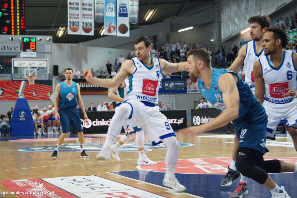 Koszykarskie derby. Anwil znów górą