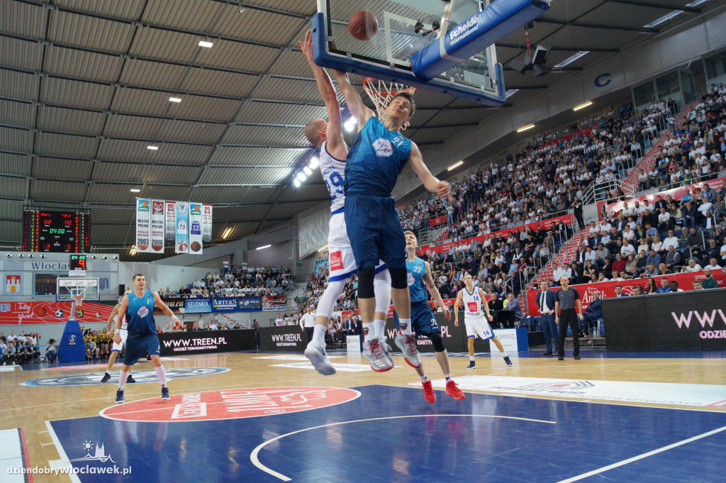 Koszykarskie derby. Anwil znów górą