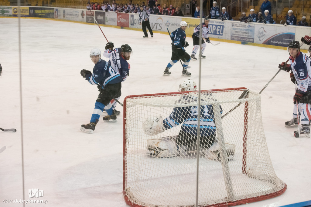 Nesta Mires Toruń - Hokej Poznań 12:3