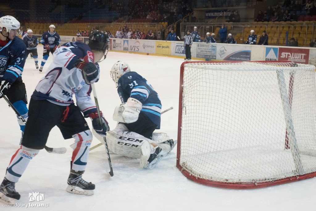 Nesta Mires Toruń - Hokej Poznań 12:3