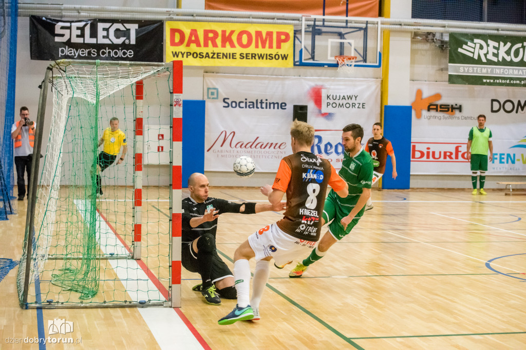 FC Toruń - AZS UŚ Katowice 4:2