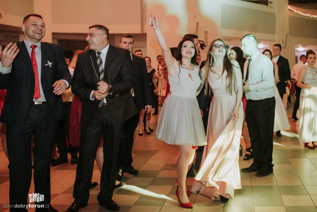 Studniówkowy bal ZST w Toruniu