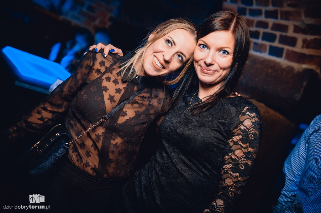 Noc w rytm tanecznych hitów