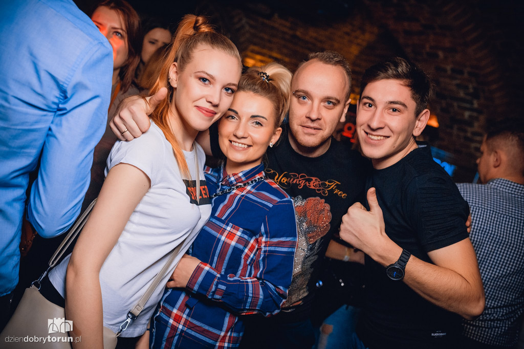 Noc w rytm tanecznych hitów