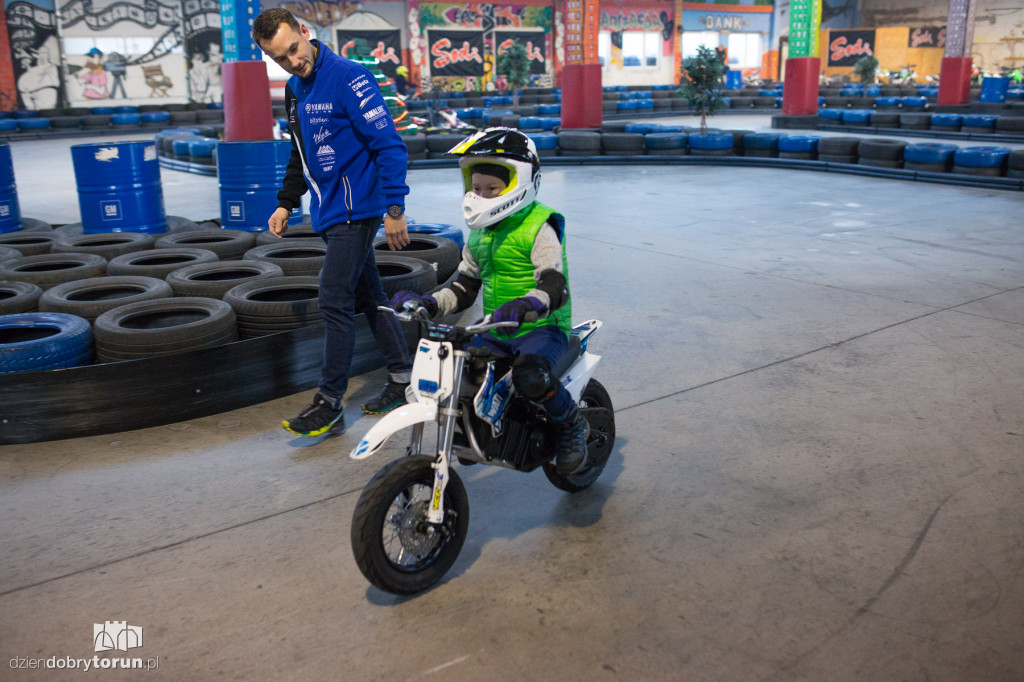 Pit bike zyskuje coraz większą popularność