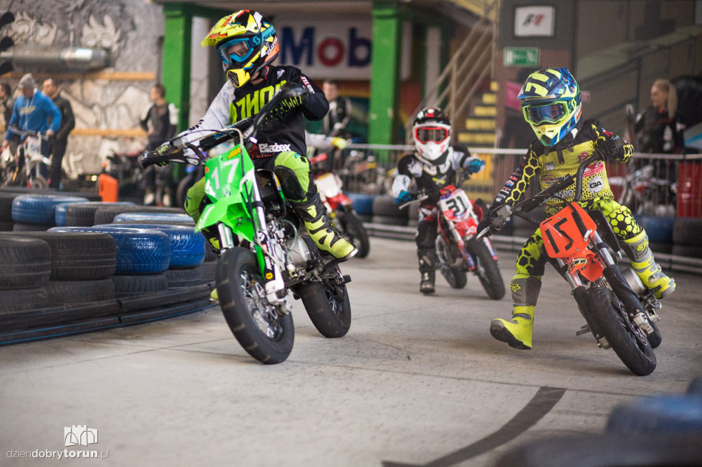 Pit bike zyskuje coraz większą popularność