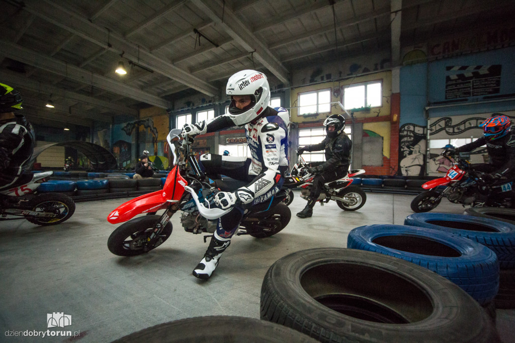 Pit bike zyskuje coraz większą popularność