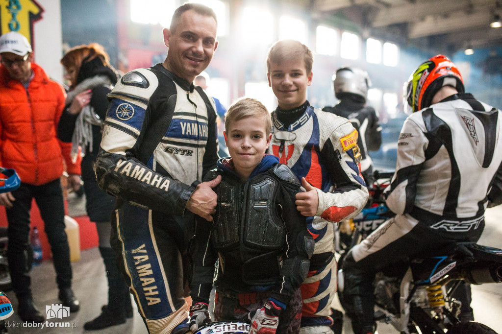 Pit bike zyskuje coraz większą popularność