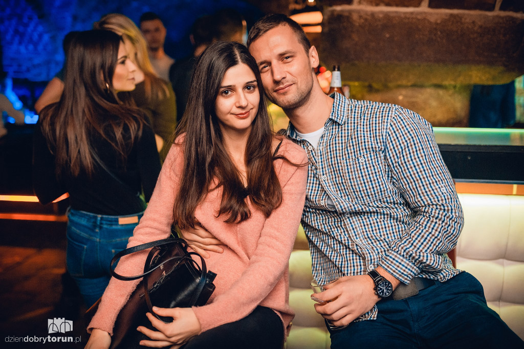 Szalona impreza w Number One