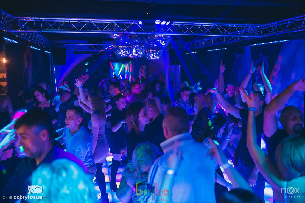 Przepiękne kobiety w Bajka Disco Club