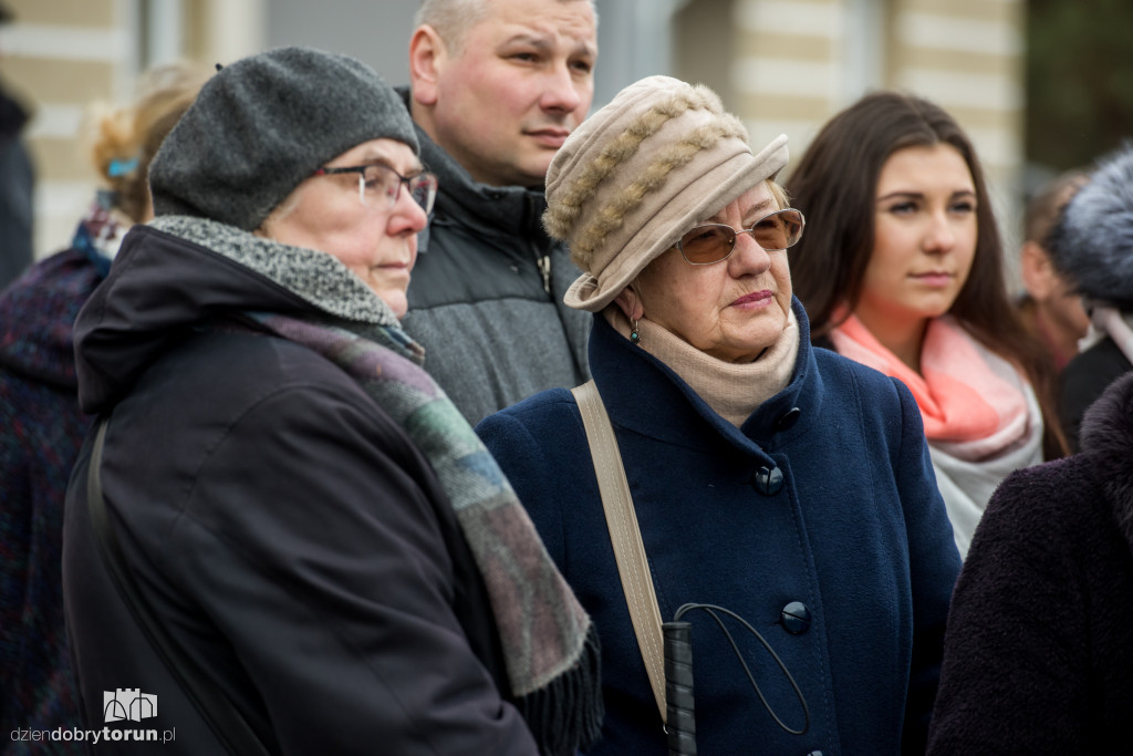 Torunianie odebrali klucze do mieszkań