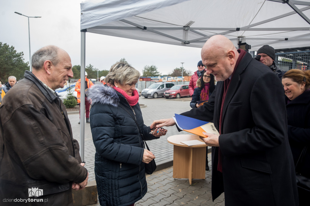 Torunianie odebrali klucze do mieszkań