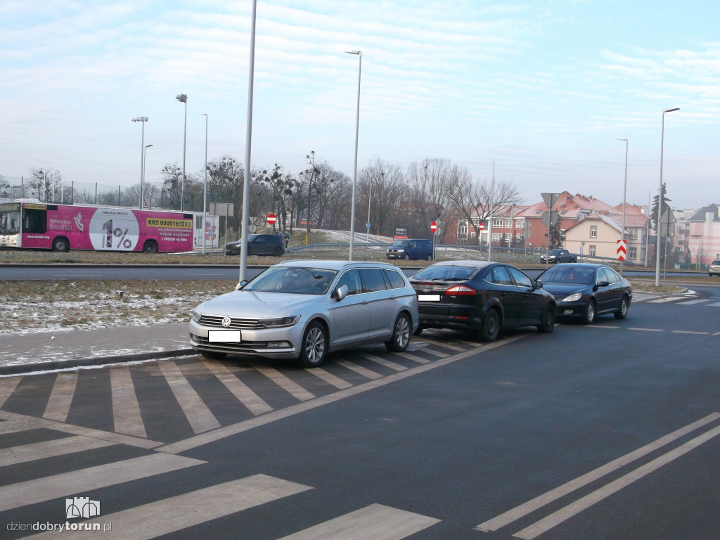 Mistrzowie parkowania znów w akcji