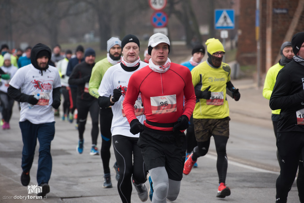 Lutowa Sztafeta Wolności w Toruniu
