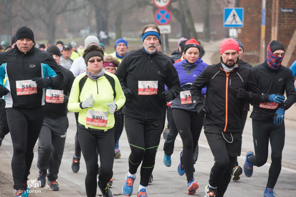 Lutowa Sztafeta Wolności w Toruniu