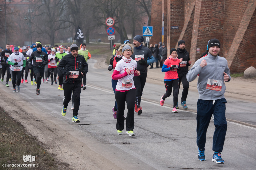 Lutowa Sztafeta Wolności w Toruniu