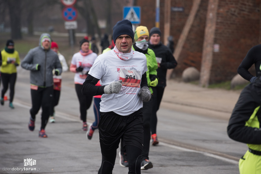 Lutowa Sztafeta Wolności w Toruniu