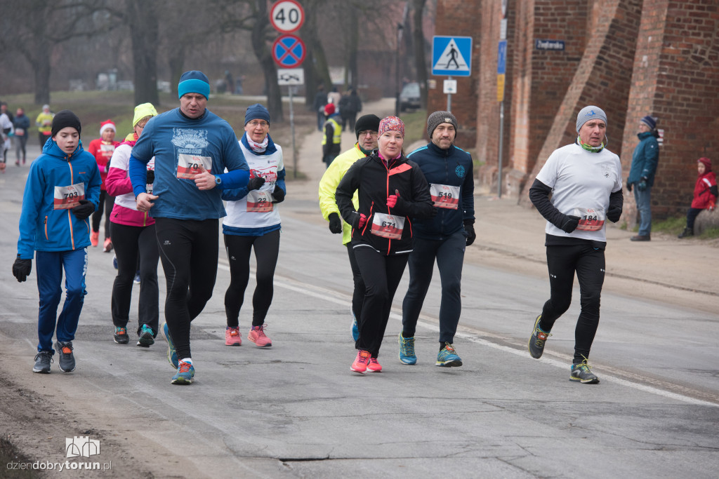 Lutowa Sztafeta Wolności w Toruniu