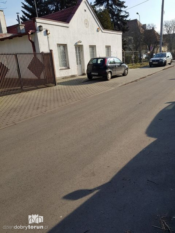 Nie ma na nich mocnych. Jak oni parkują?