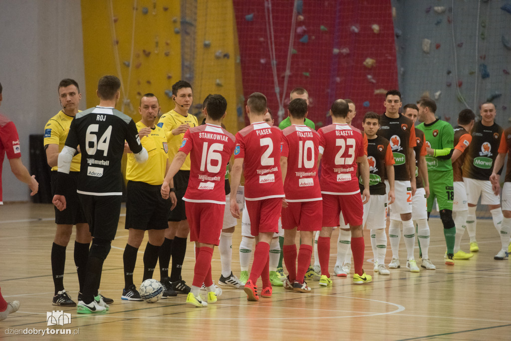 FC Toruń pokonuje Red Dragons Pniewy