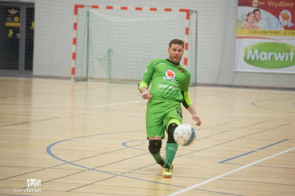 FC Toruń pokonuje Red Dragons Pniewy