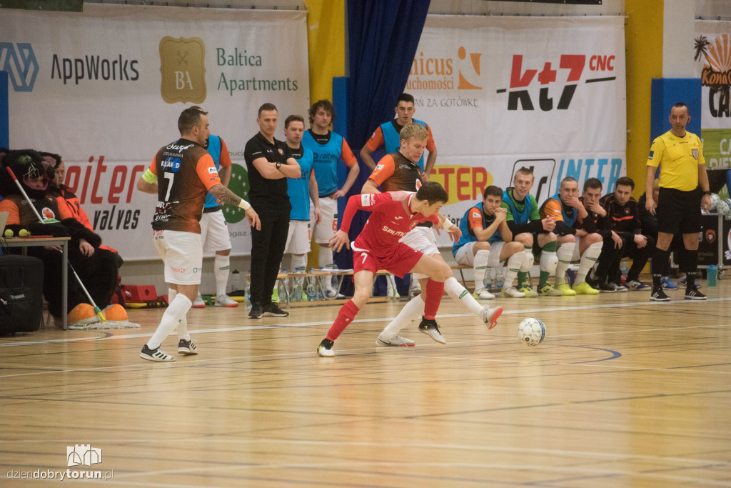FC Toruń pokonuje Red Dragons Pniewy