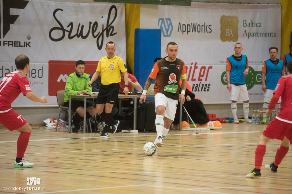 FC Toruń pokonuje Red Dragons Pniewy