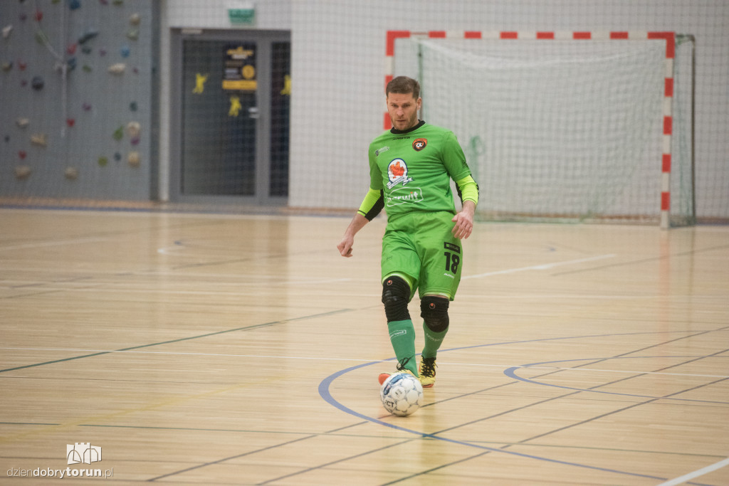 FC Toruń pokonuje Red Dragons Pniewy